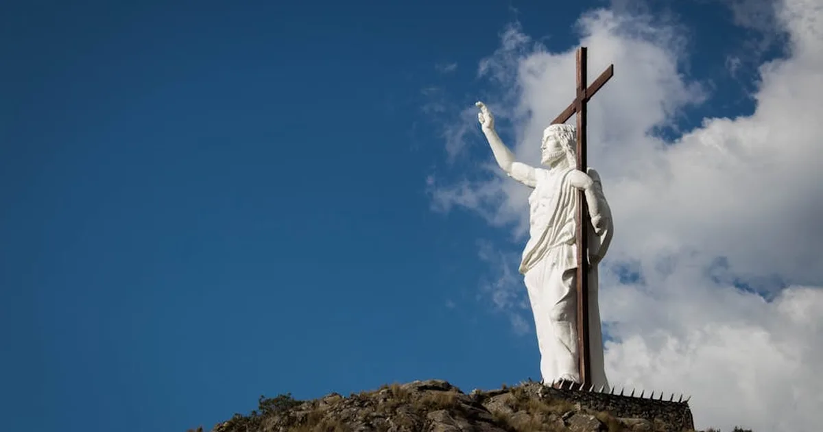 Jesús a la diestra del Padre: nuestra esperanza de gloria