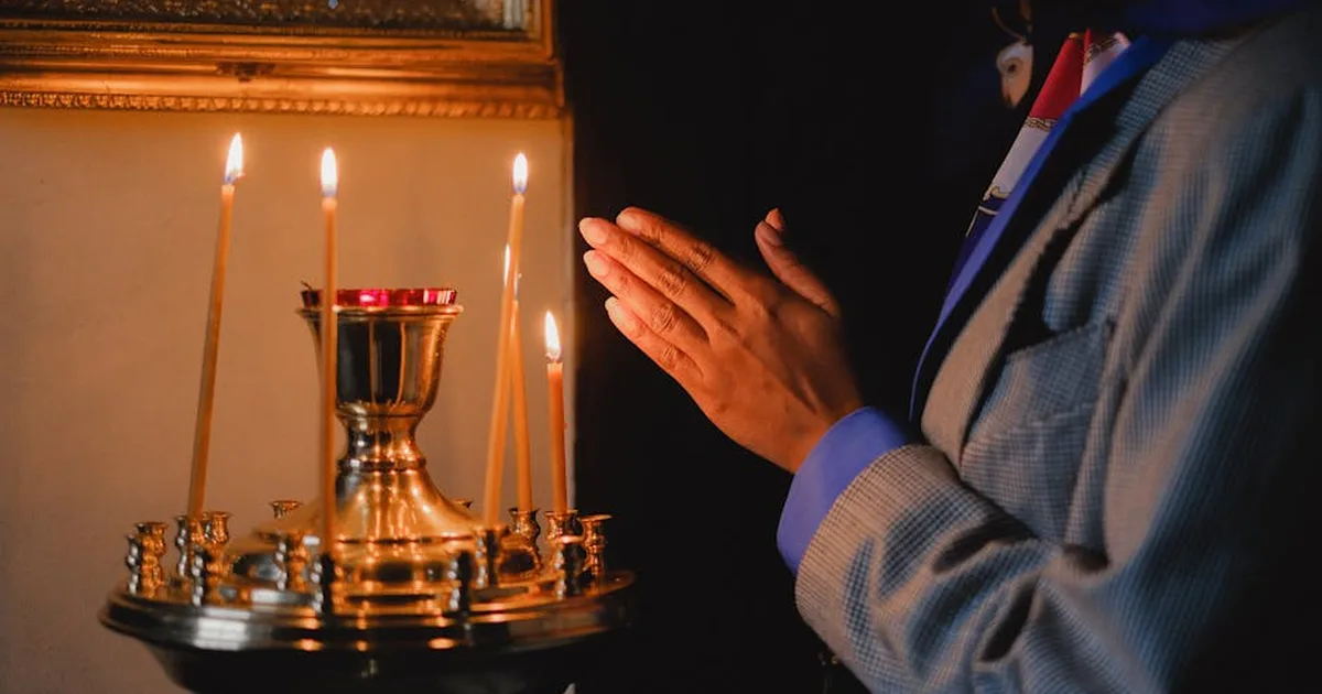 Finding Peace: A Christian Prayer for Death of a Loved One