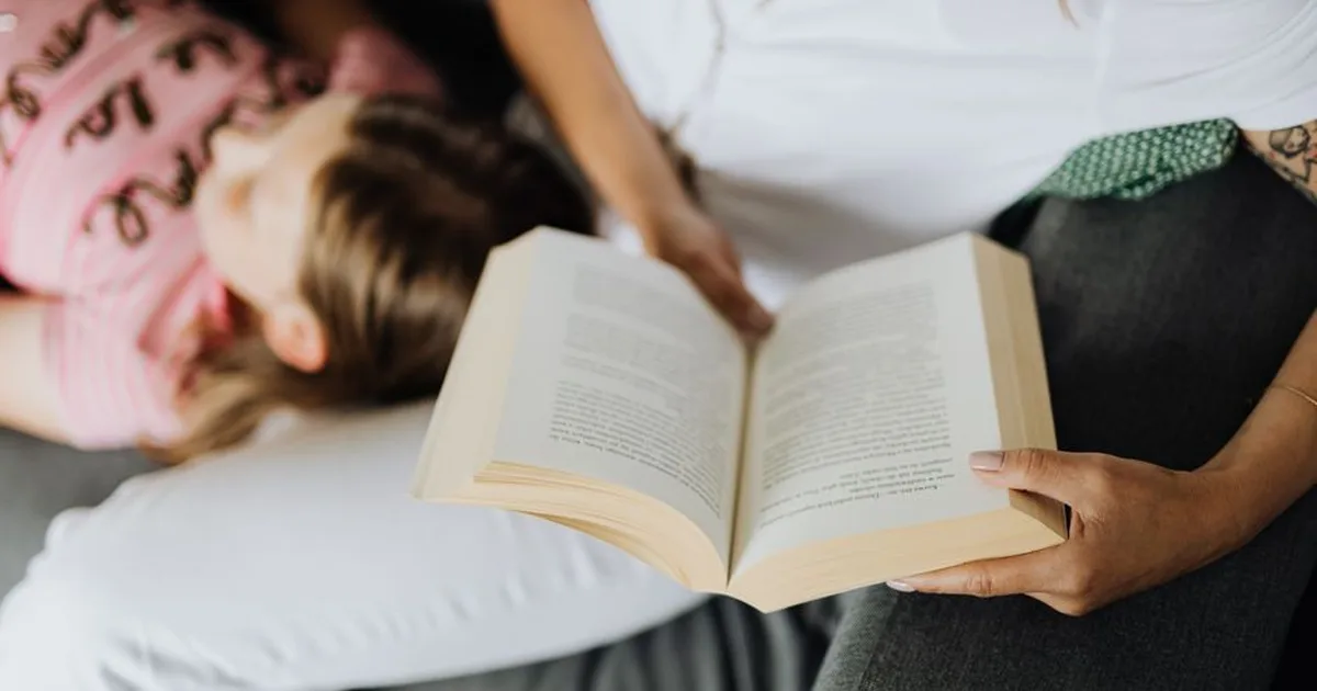 Oración por los Hijos: Plegarias y Versículos para Protegerlos