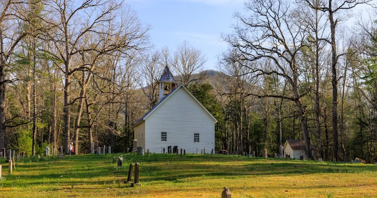 Rural Churches Reborn: How Training Programs Are Revitalizing Small Community Ministries
