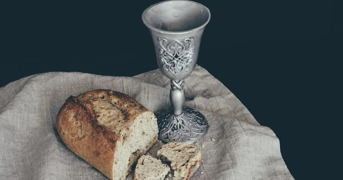 La Mesa de Dios: Amor, Perdón y Nueva Oportunidad