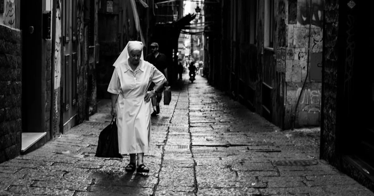 Magdalena de Canossa: Una vida dedicada al amor y servicio cristiano