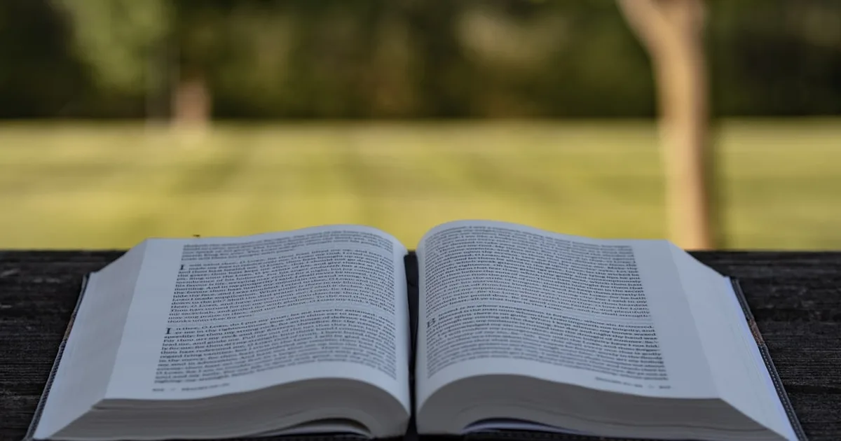 Where to Start Reading the Bible: A Beginner's Roadmap