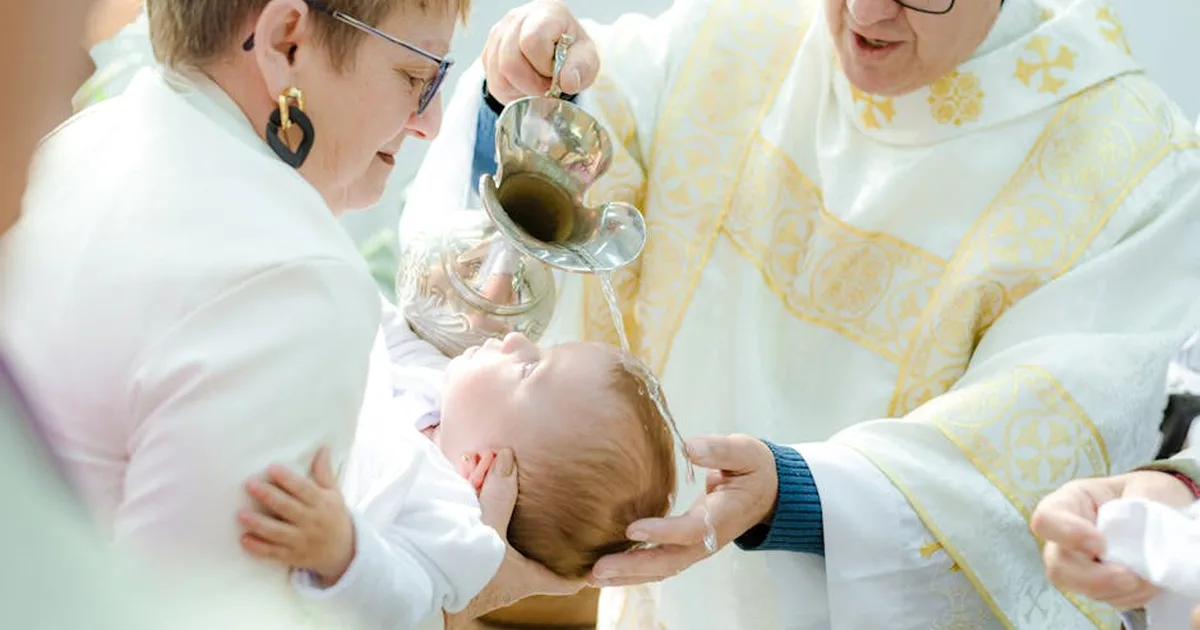 Tres claves del Papa León XIV para sacerdotes que inician su ministerio