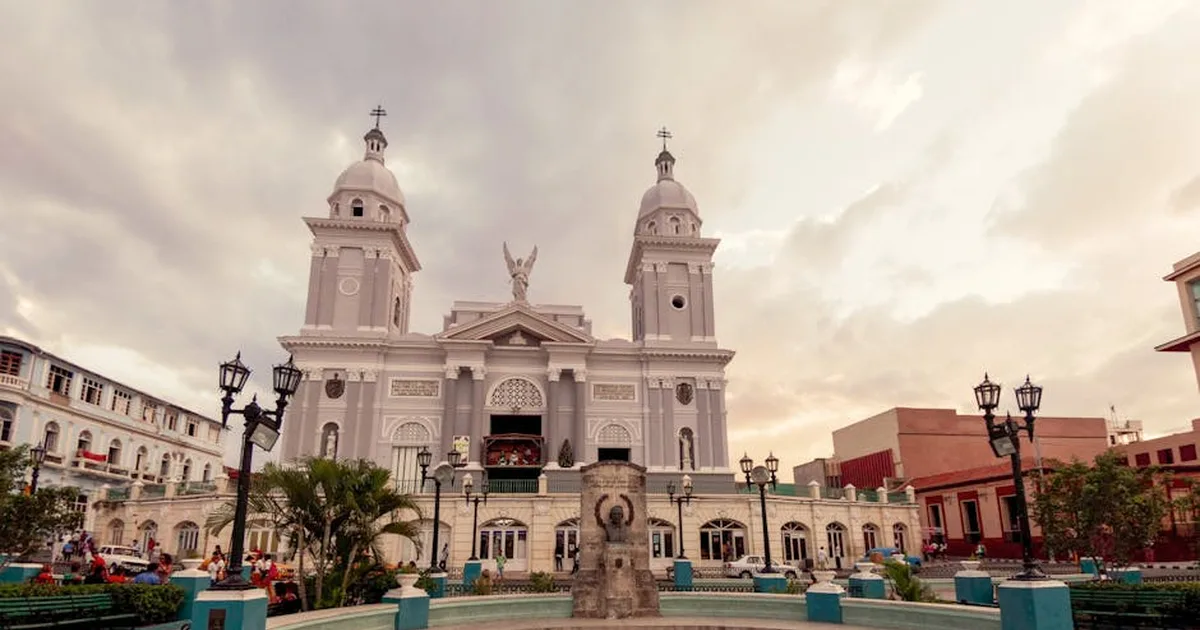 Adoración Sin Fronteras: La Presencia Cristiana en Espacios Públicos y Seculares