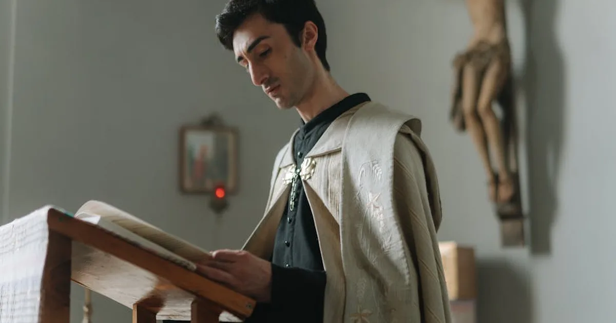 St. Dominic de Guzmán: The Preacher Who Carried the Gospel's Flame