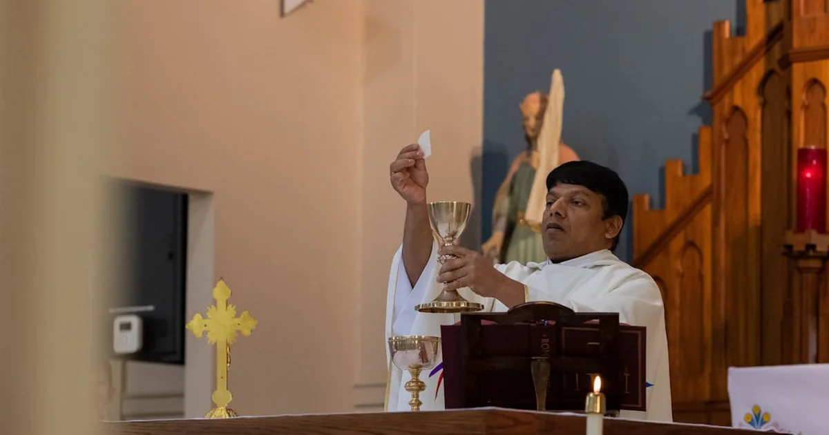 Cristo Ressuscitado nos Encontra: Um Convite para Reavivar Nossa Fé