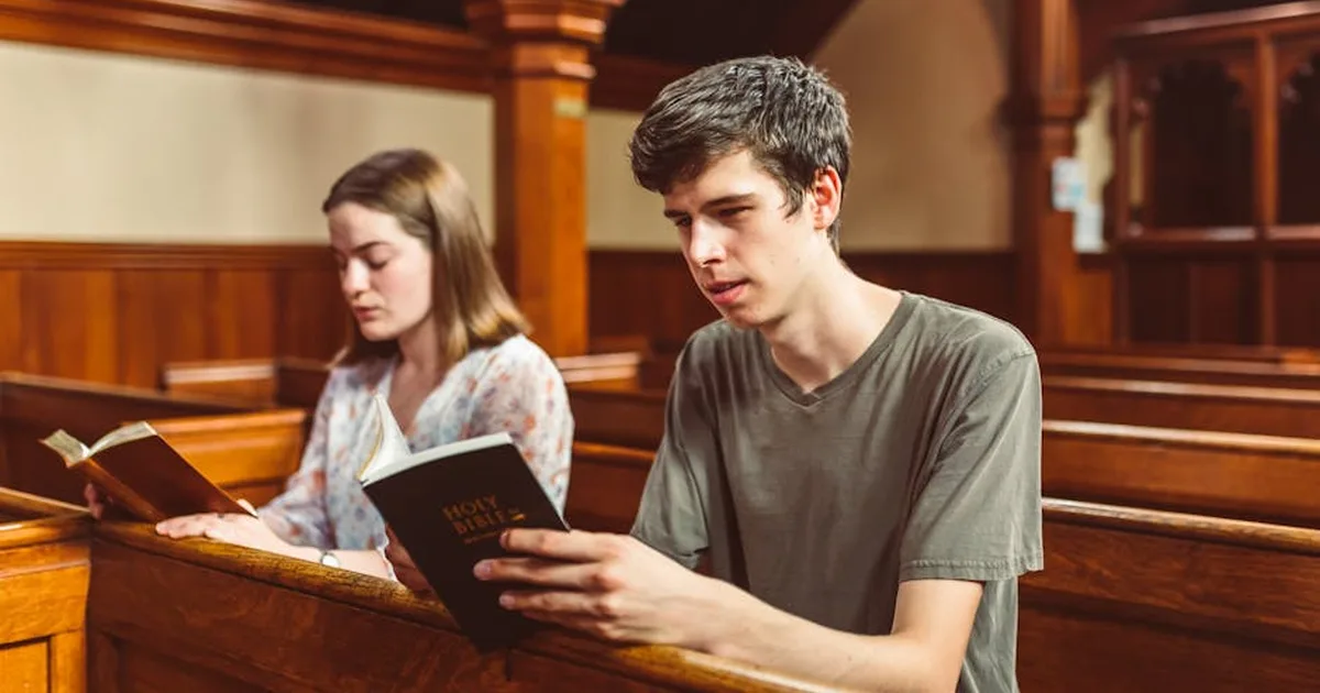 El resurgir de la fe en Finlandia: jóvenes encuentran propósito en el cristianismo