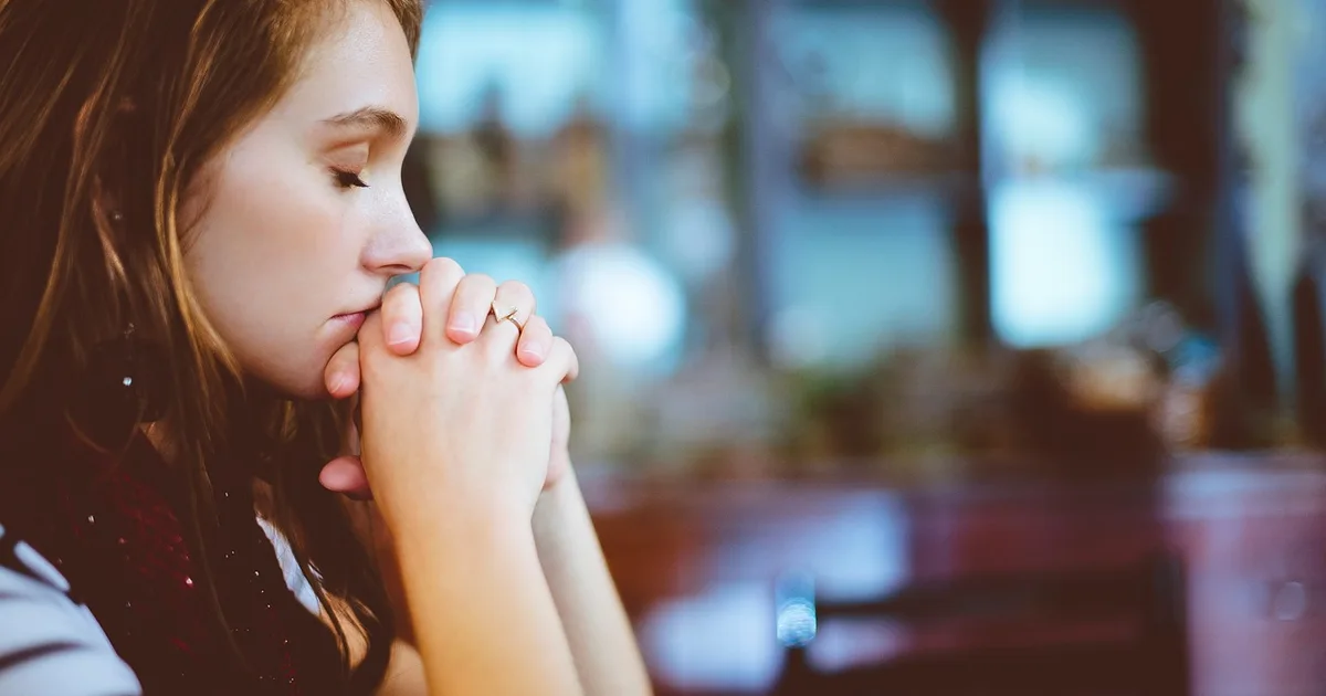 Prière du Soir : Trouver la Paix de Dieu avant de Dormir