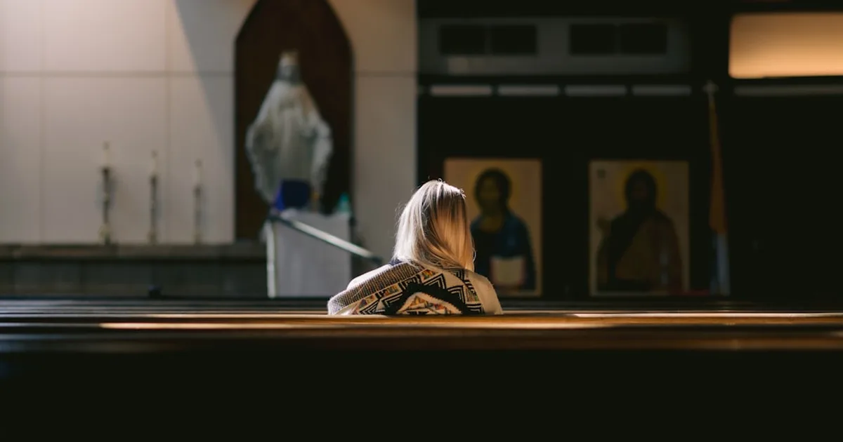 Reading the Signs of Our Times: How Christian Leaders in Brazil Navigate Social and Ecclesial Transitions