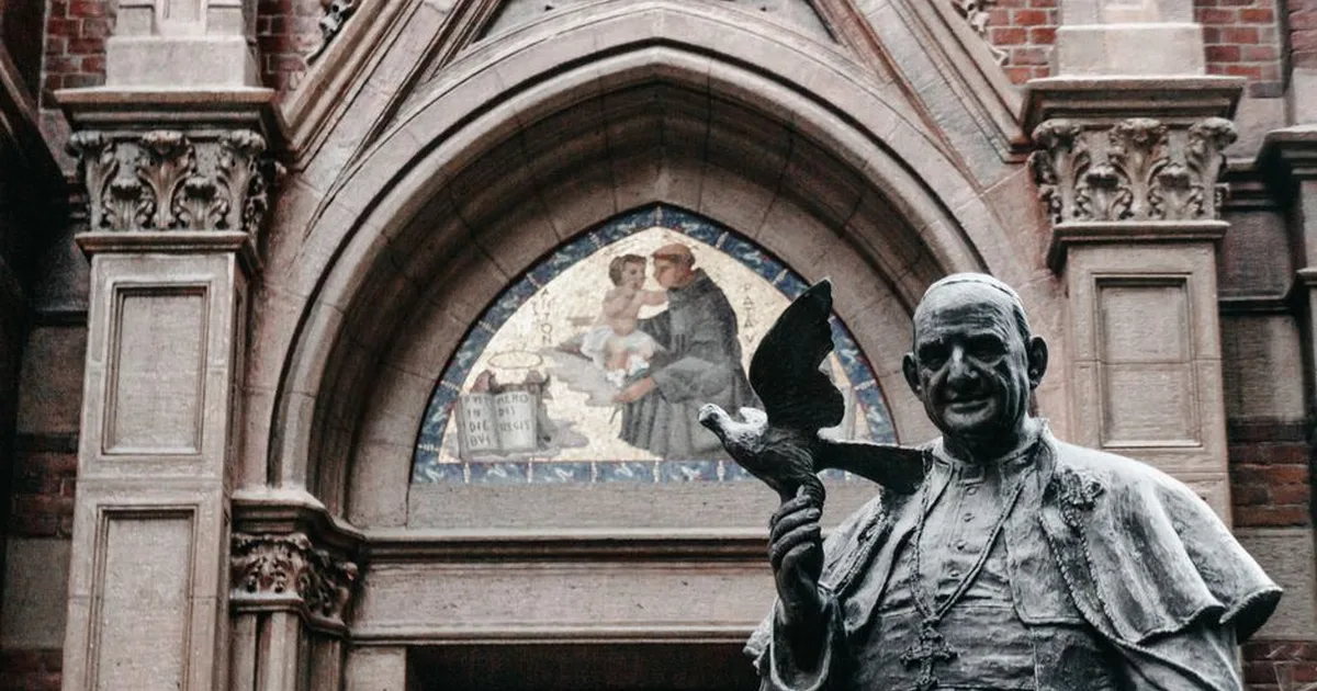Últimas noticias del Vaticano: el legado del Papa Francisco y el inicio del pontificado de León XIV