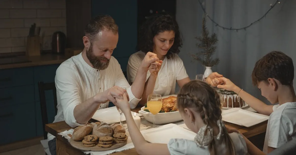 Praying Together: Building Strength and Unity in Christian Homes