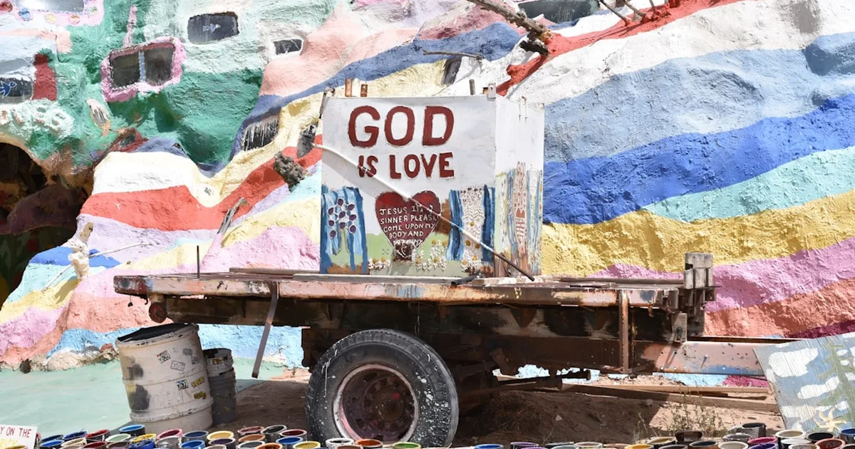 Reflexión cristiana sobre el amor de Dios: Un abrazo que transforma