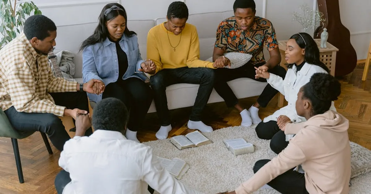 When Mothers Pray Together: How Christian Fellowship Strengthens Homes and Faith
