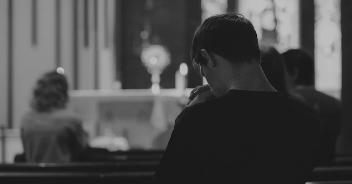 Quando a vida aperta: onde está Deus na hora da dor?