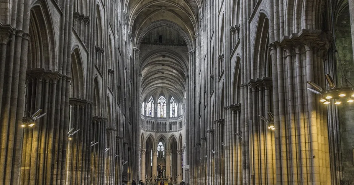 DJ Priest at Rouen Festival: Where Electronic Beats Meet Ancient Faith