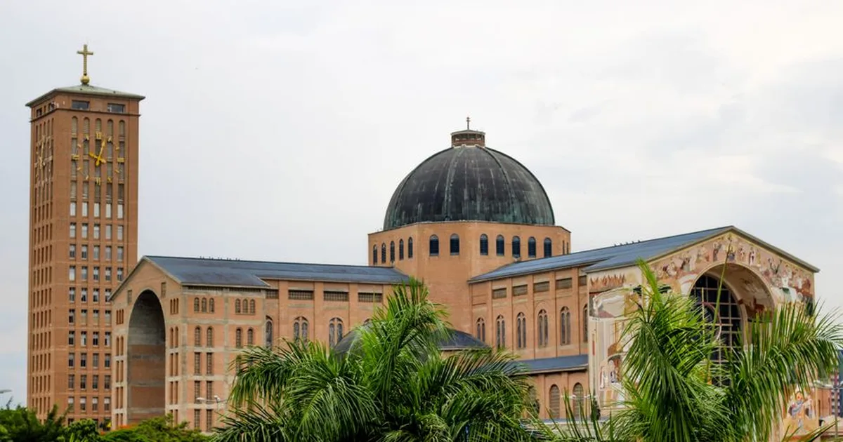 Nossa Senhora Aparecida: Rainha e Padroeira do Brasil