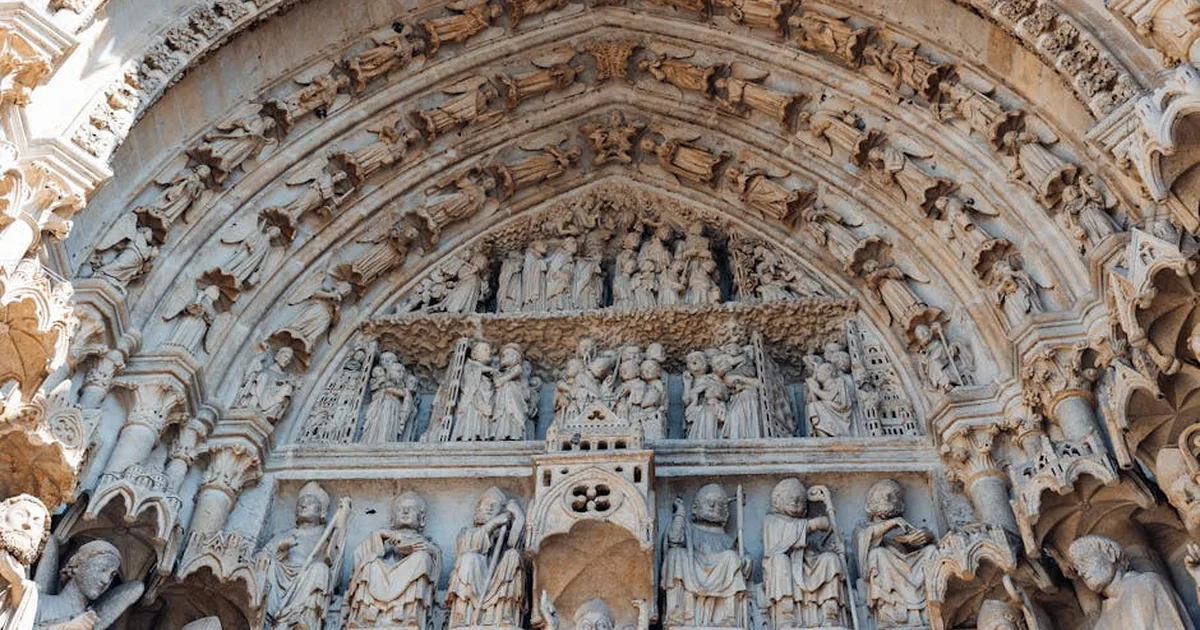 Un nuevo Pentecostés en Francia: miles de jóvenes buscan a Dios en peregrinación