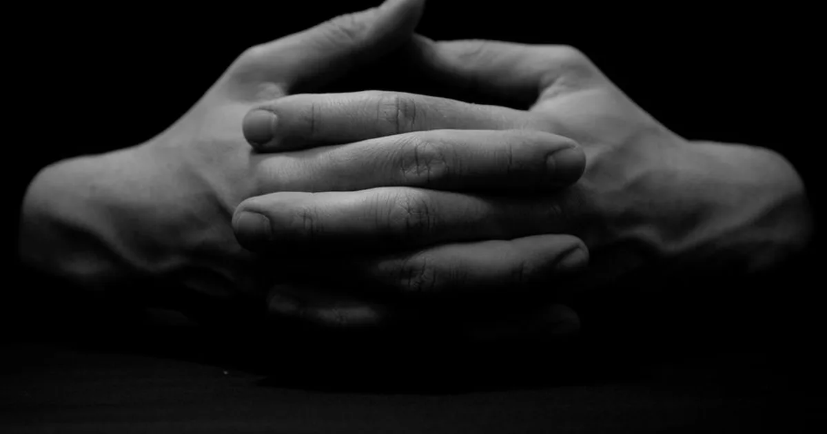El Padrenuestro: Una Guía para Conectar Más Profundamente con Dios