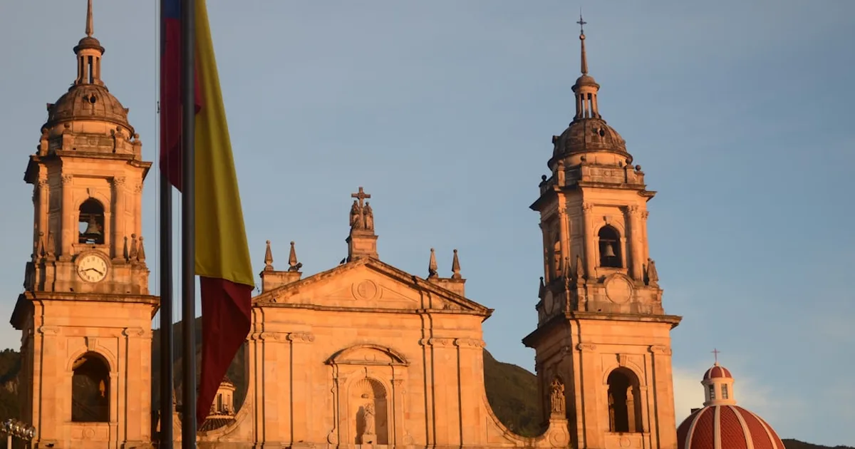 Colômbia em Oração: Papa Leão XIV Clama por Paz Diante da Violência
