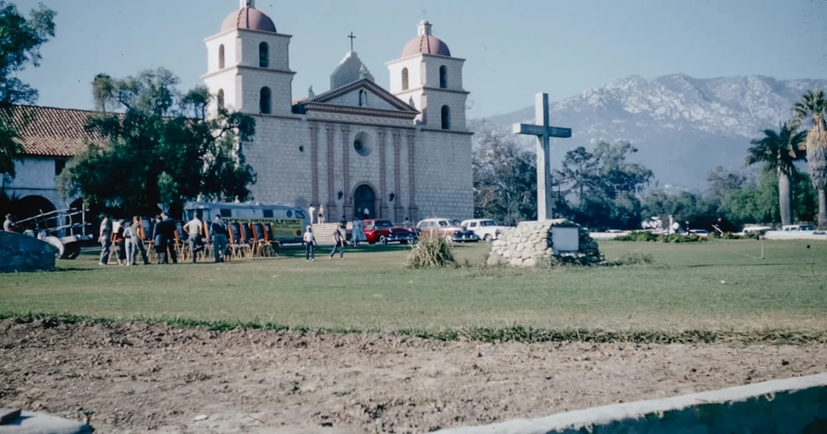 Your Guide to Finding Spanish Mass Times Across the U.S.