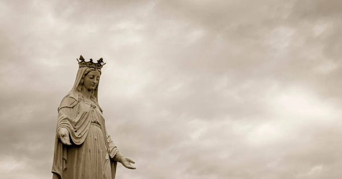 Oração a Nossa Senhora Aparecida: Texto Completo, Significado e Como Rezar