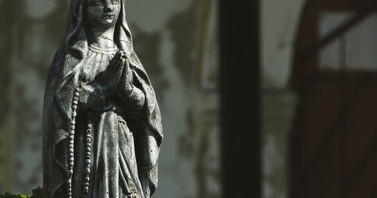 Mary in Church Life: Comfort, Example, and a Gentle Challenge
