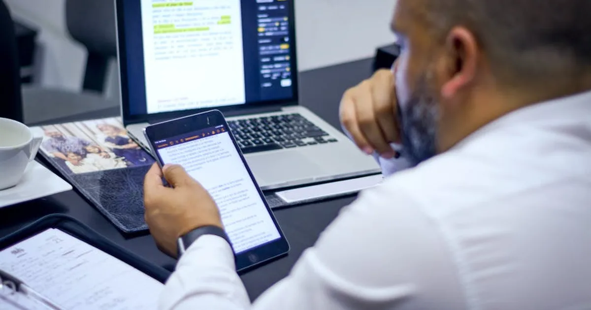 Inteligencia Artificial en el Ministerio Pastoral: Un Camino de Sabiduría y Discernimiento