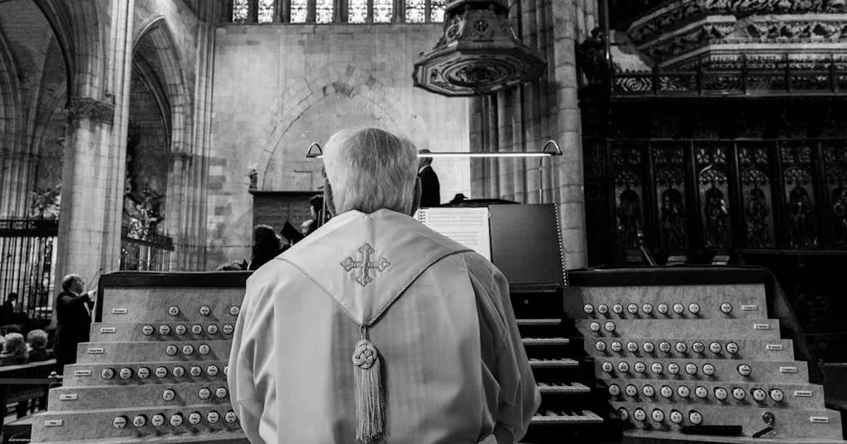Pape Léon XIV et archevêque Mullally : les nouveaux défis de l'unité chrétienne