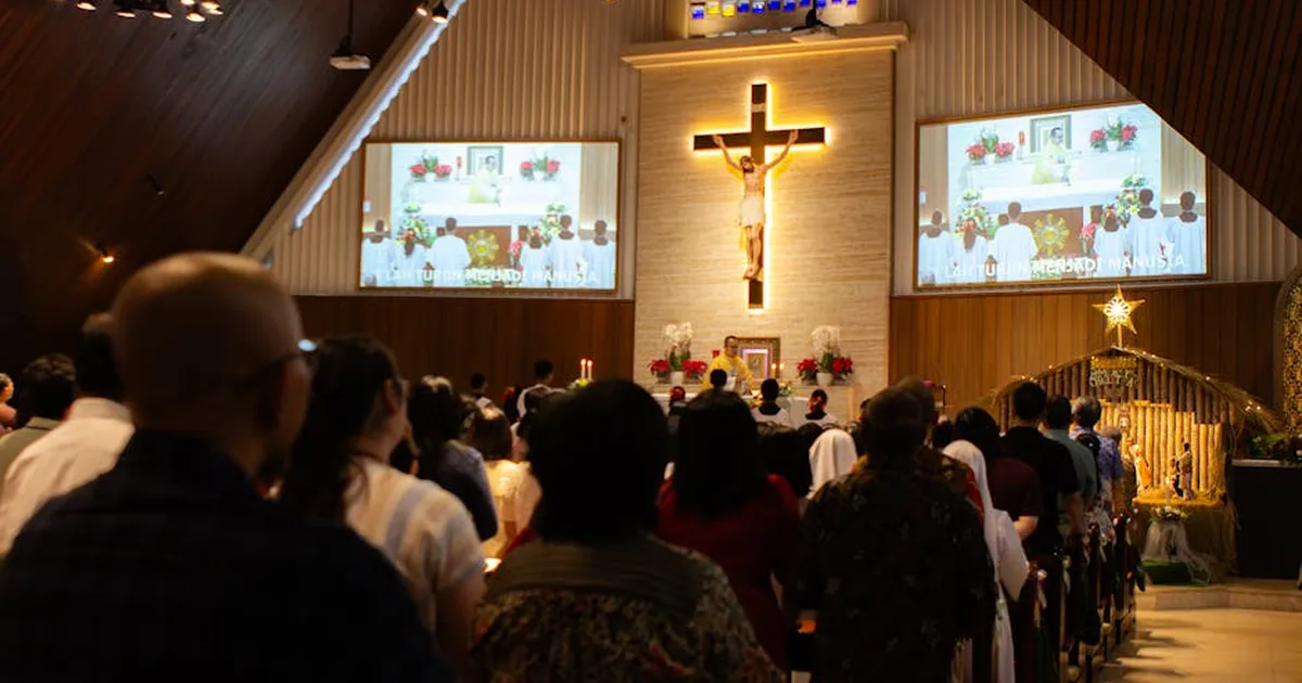 Finding God in Everyday Stories: How Faith Meets Modern Culture