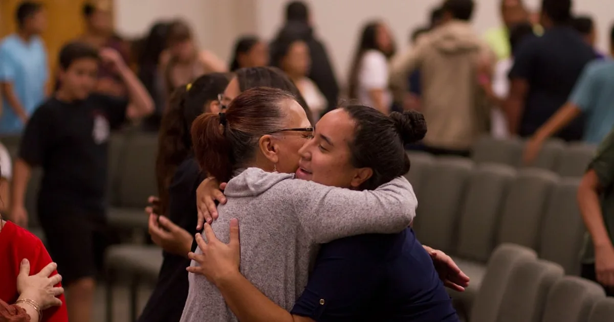 O amor que nos une: construindo uma comunidade cristã genuína