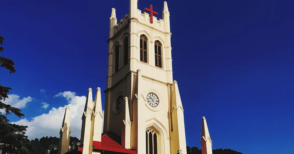 Igreja em Caminhada: O Novo Estilo Sinodal do Papa Leão XIV para uma Comunhão Missionária