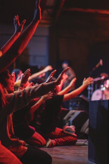 Music and Worship: Finding God in Live Performances