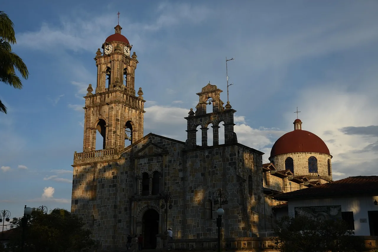 El Monasterio de Guadalupe y la Virgen de Extremadura