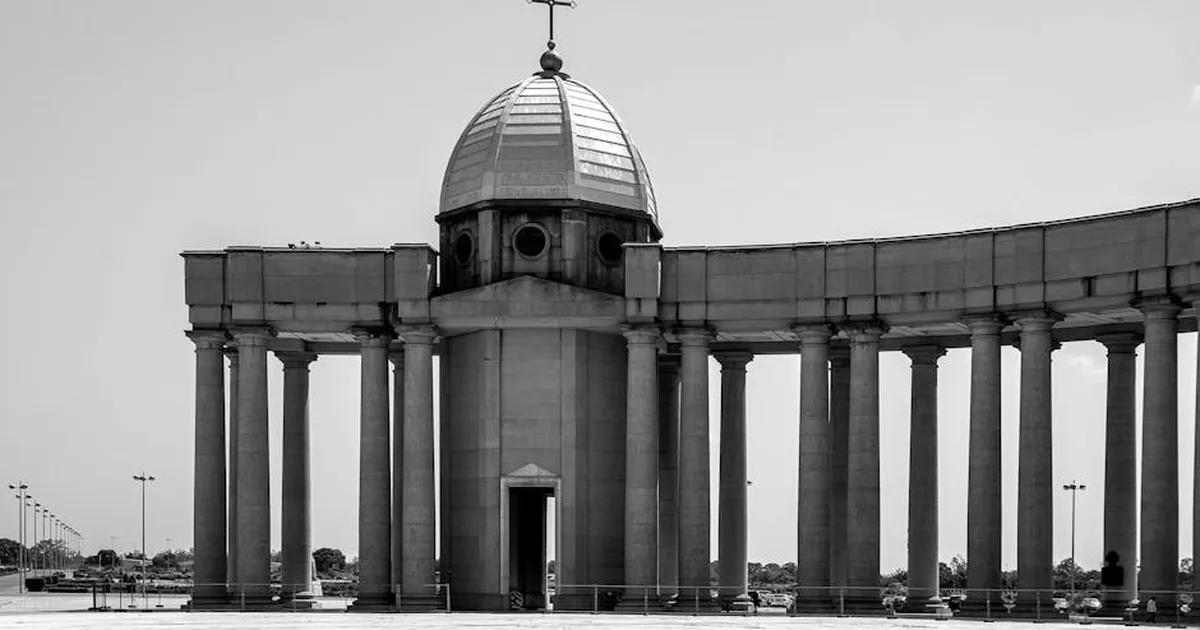 La Basílica de Nuestra Señora de África: Un faro de fe y unidad en Argelia