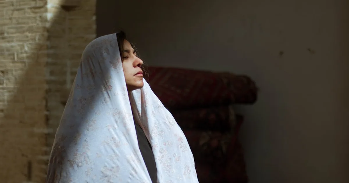 Fidelidad bajo amenaza: La historia de una joven cristiana en Pakistán