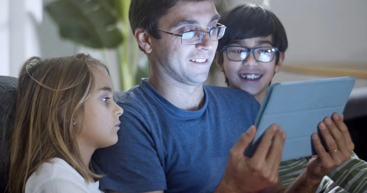 Protegendo crianças na era digital: guia para pais e comunidades cristãs