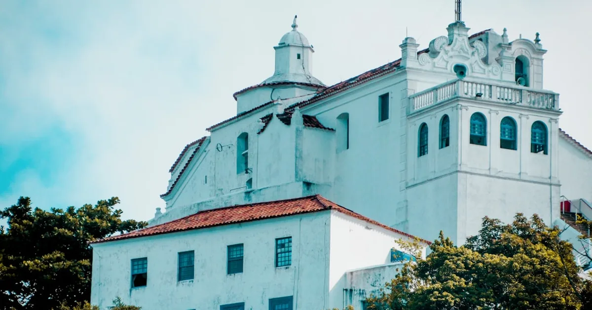 Fé e Fraude: Escândalo em Igreja no Brasil Levanta Questões Difíceis para os Cristãos