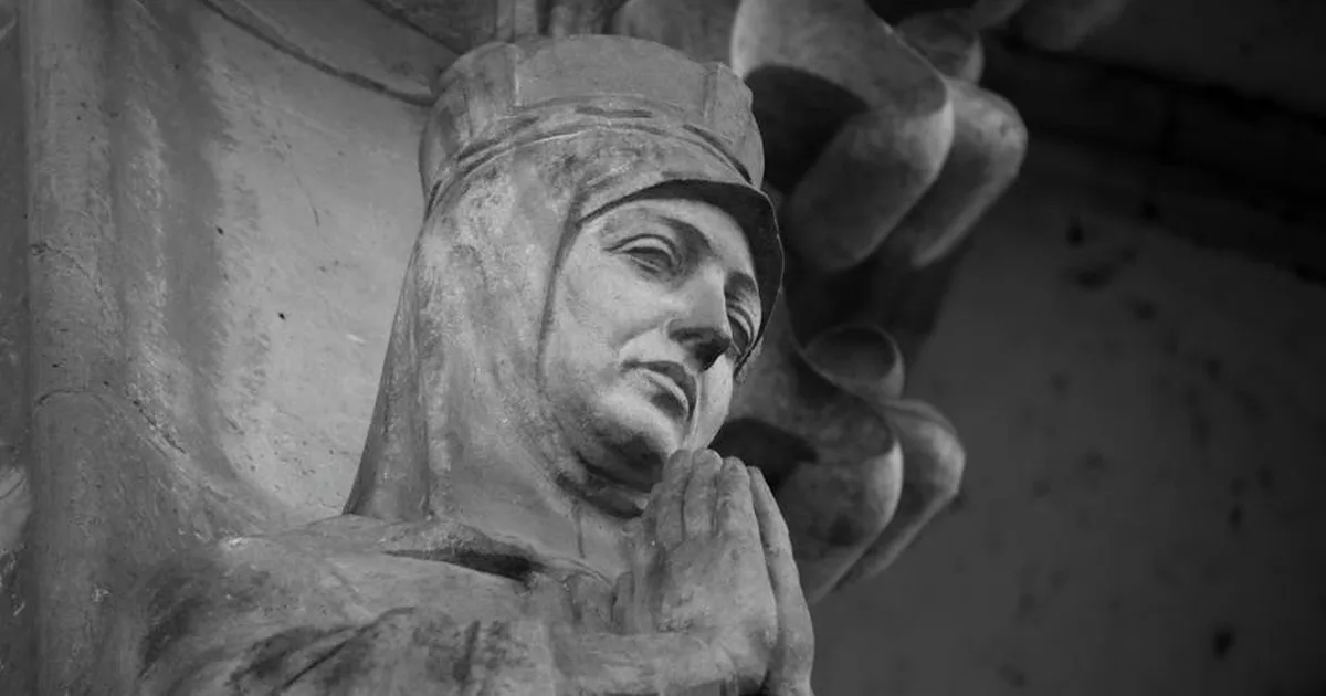 Santa Catarina de Sena: Uma vida incendiada pelo amor divino