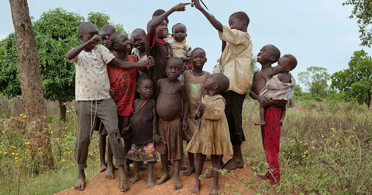 Fé que enfrenta a perseguição: reflexões sobre o martírio de um evangelista em Uganda
