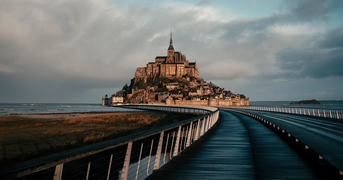 Saint Augustin : une lumière pour notre temps troublé selon le Père Michel