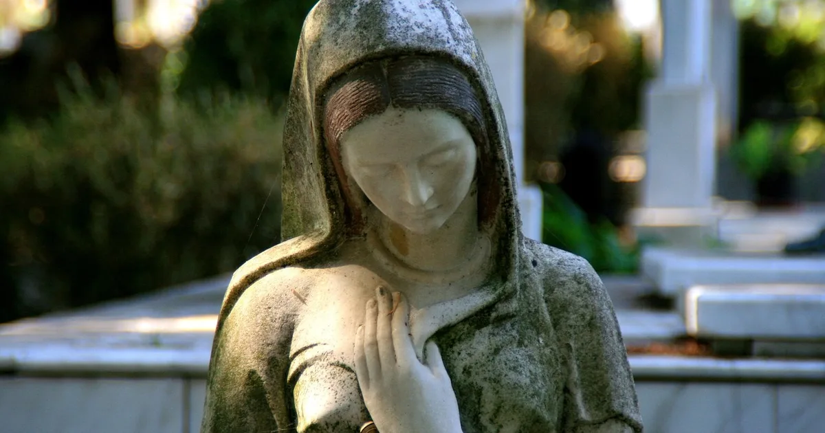 Mayo: Un Mes para Honrar a María, Modelo de Fe