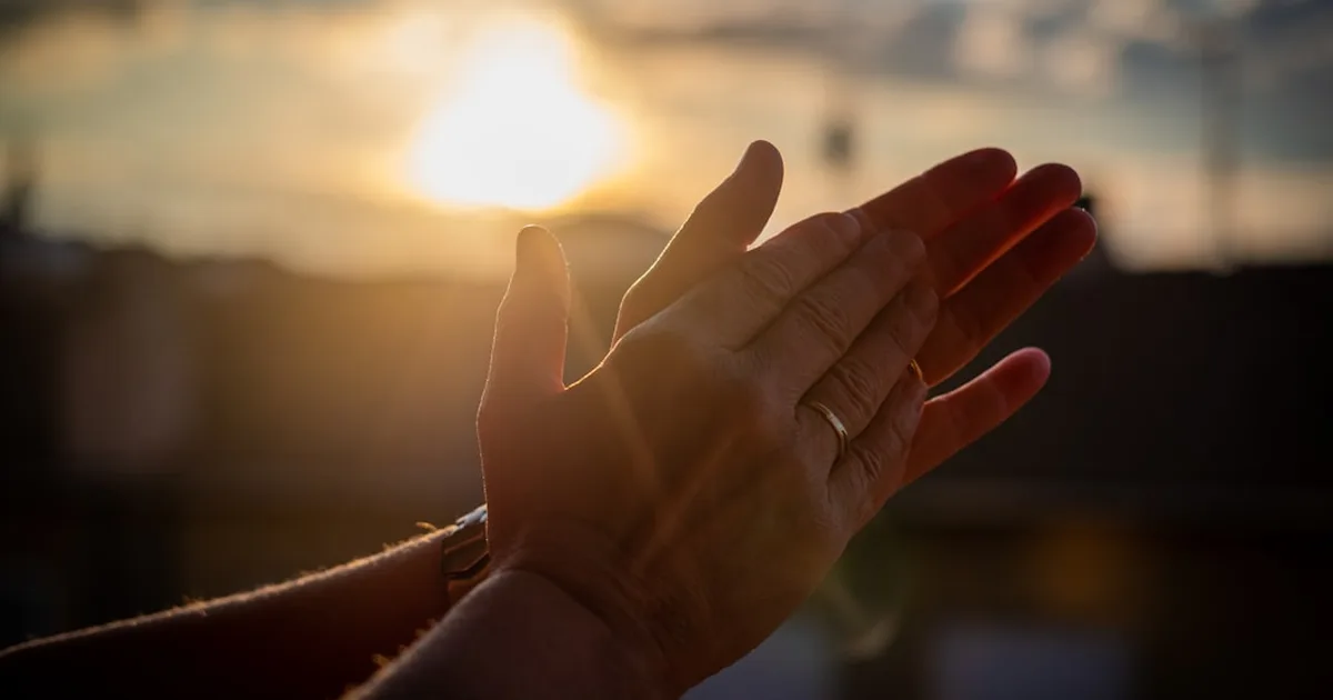 Cómo vivir el calor con fe, salud y gratitud: guía pastoral