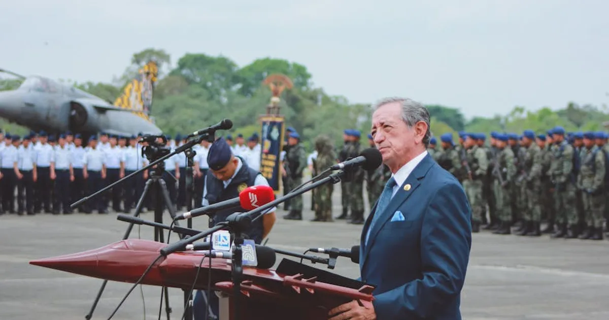 El Papa León XIV responde a Trump: El Evangelio es un llamado a la paz, no a la política