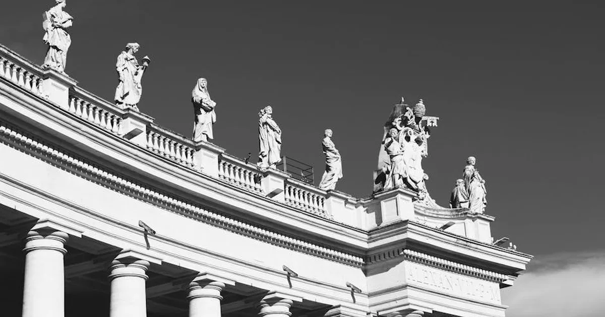 Papa León XIV ordena cuatro obispos auxiliares: un llamado a incluir a los descartados