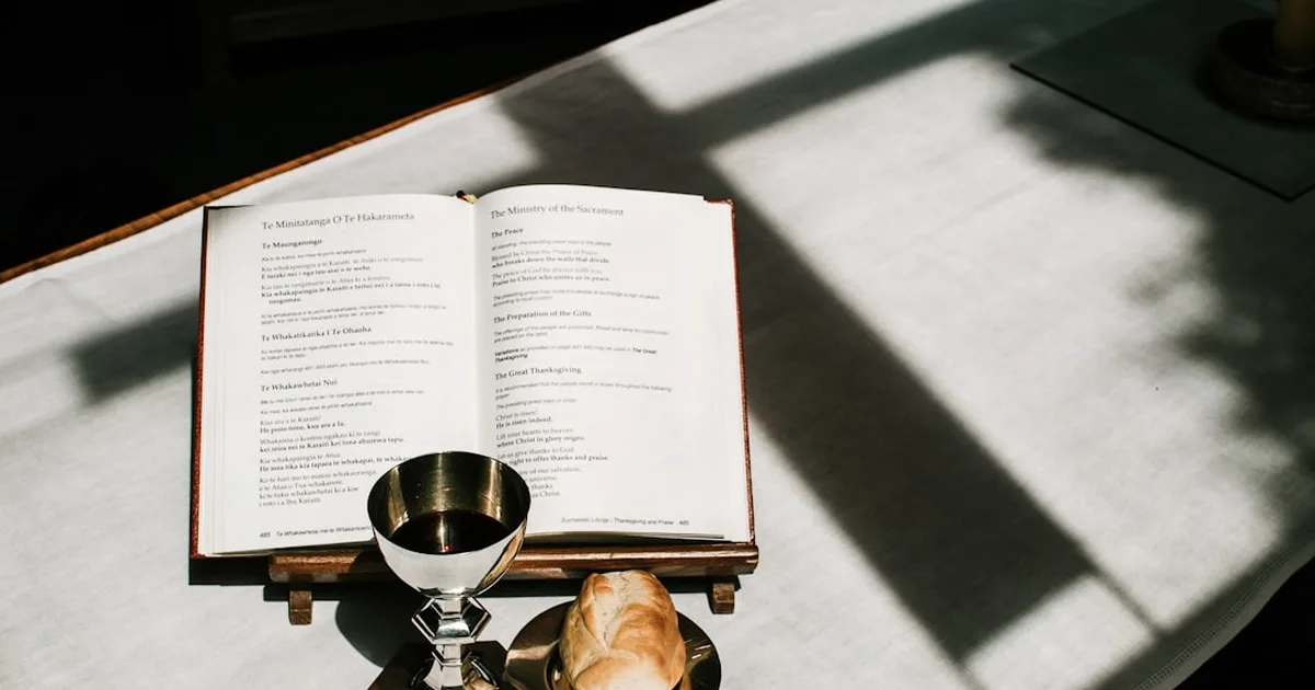 Liturgia Oggi: Vivere la Preghiera della Chiesa nella Vita Quotidiana