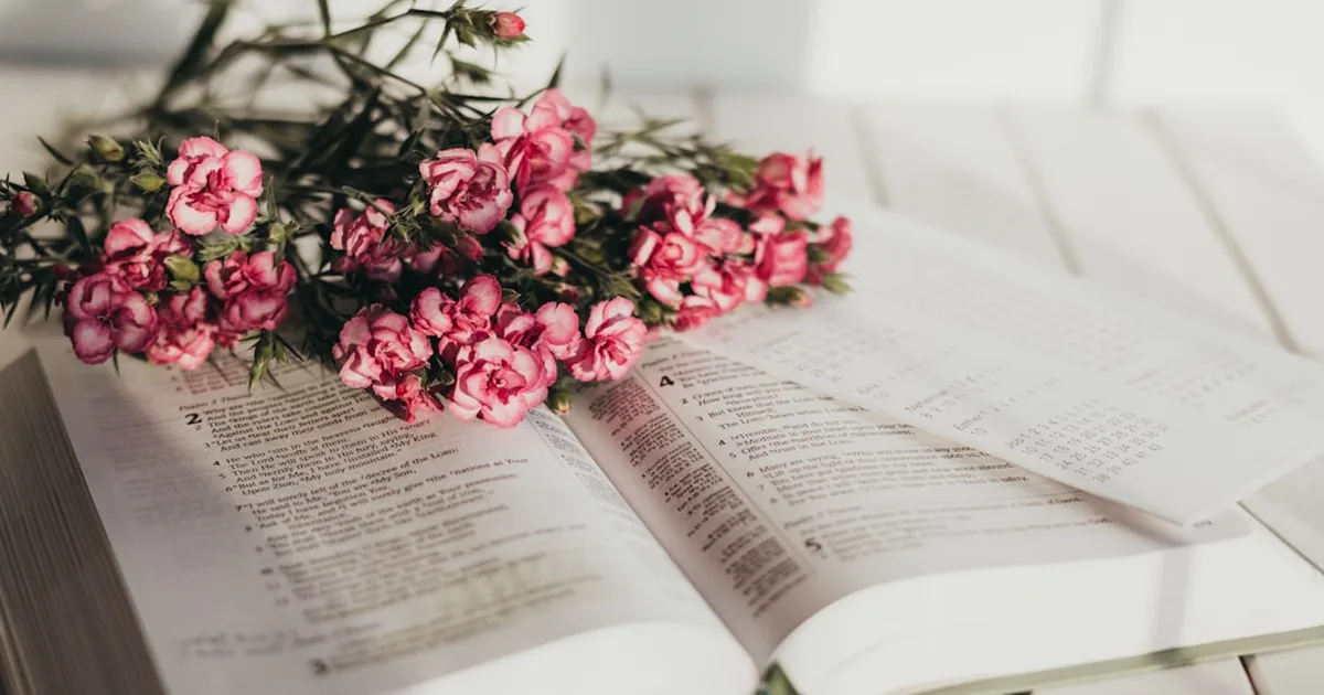 El Legado Materno en la Fe Cristiana: Amor, Ejemplo y Transformación