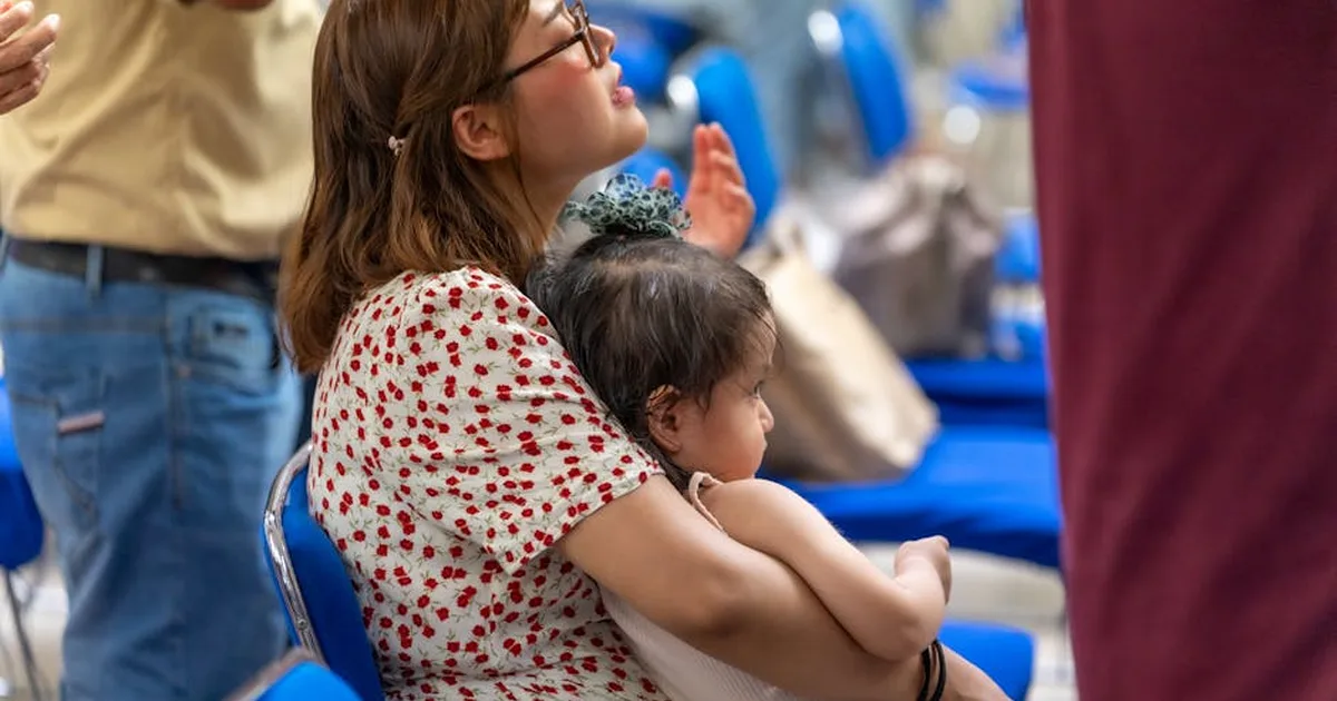 5 Salmos para Orar pelos Filhos: Um Guia de Intercessão Diária