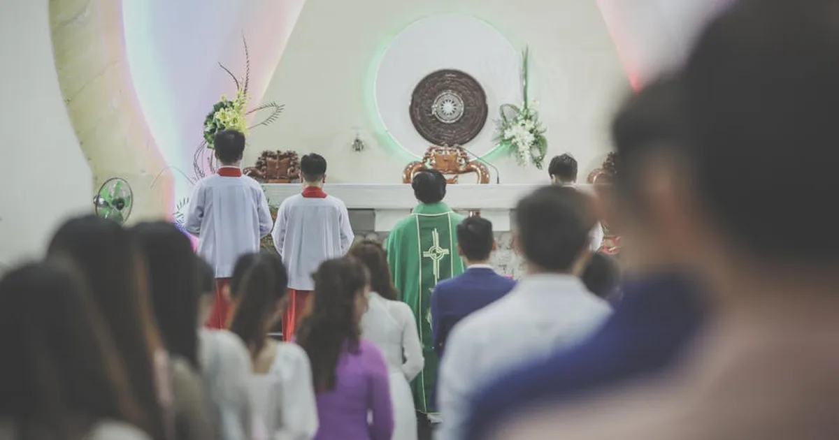 Papa León XIV lleva mensaje de esperanza a Angola en su viaje apostólico