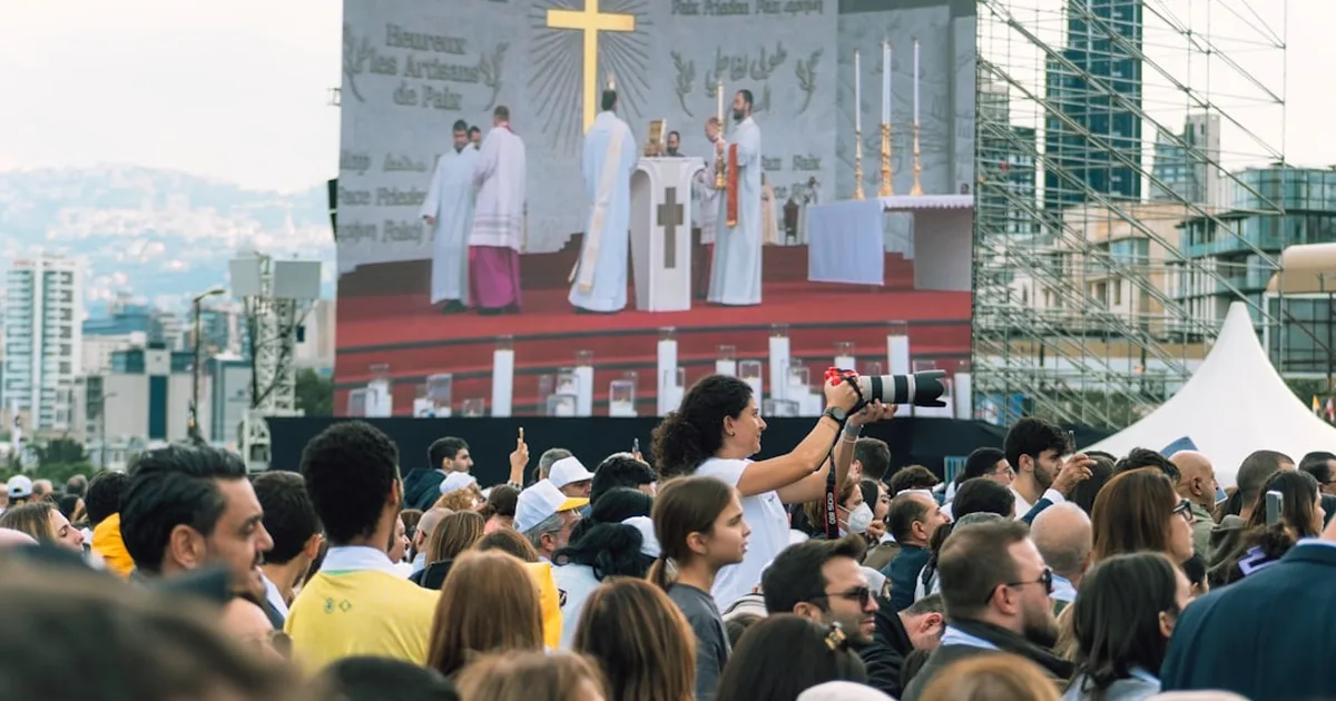 La fe que transforma: Respuestas cristianas a los desafíos sociales en Brasil